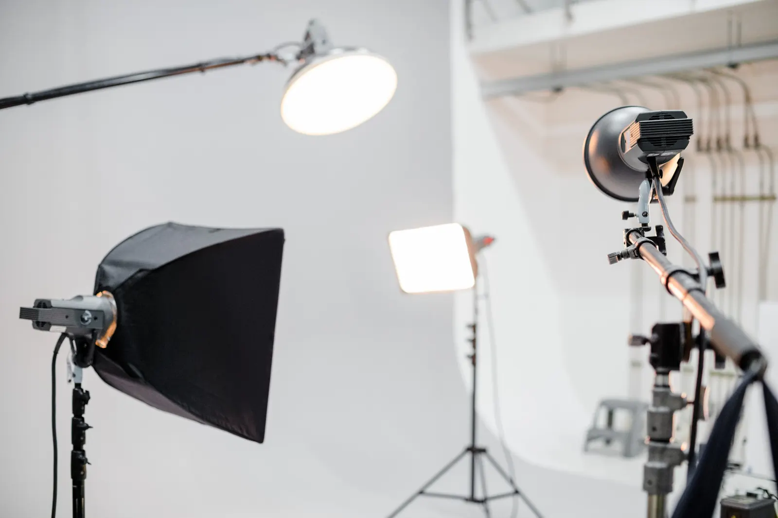 Photo studio with softboxes and lighting for self studios and photobooths